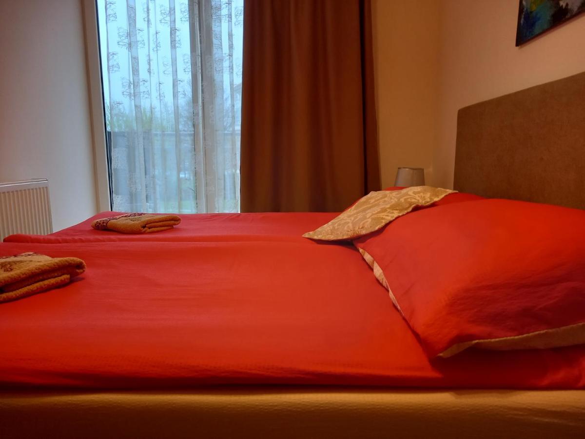 Thermal Lux Apartman Hajdúszoboszló Exterior foto